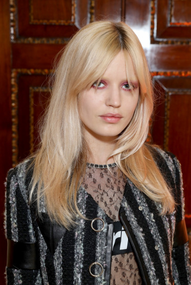 gerogia-may-jagger-bleached-brow-trend