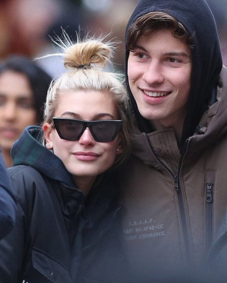 Hailey Baldwin Ve Shawn Mendes Ilk Kez El Ele