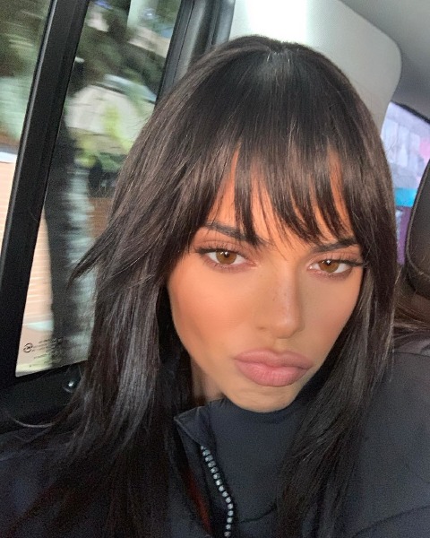 kendall-jenner-hair-cut-bangs-style-beauty-make-up-instagram-lips