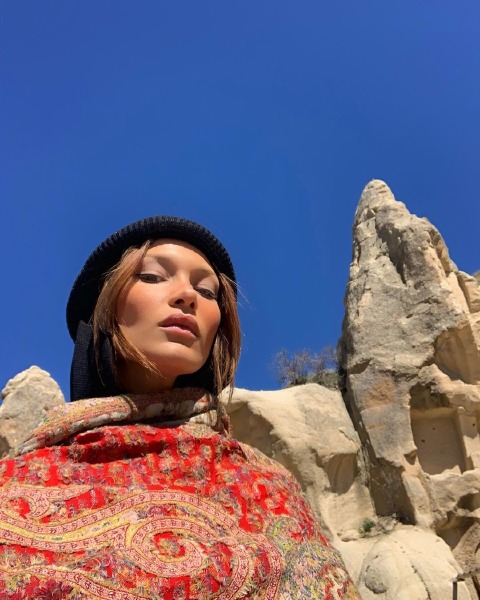 bella hadid missoni kapadokya