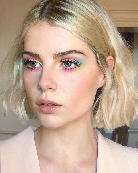 lucy-boynton-make-up-beauty-venice-eye-make-up-rainbow